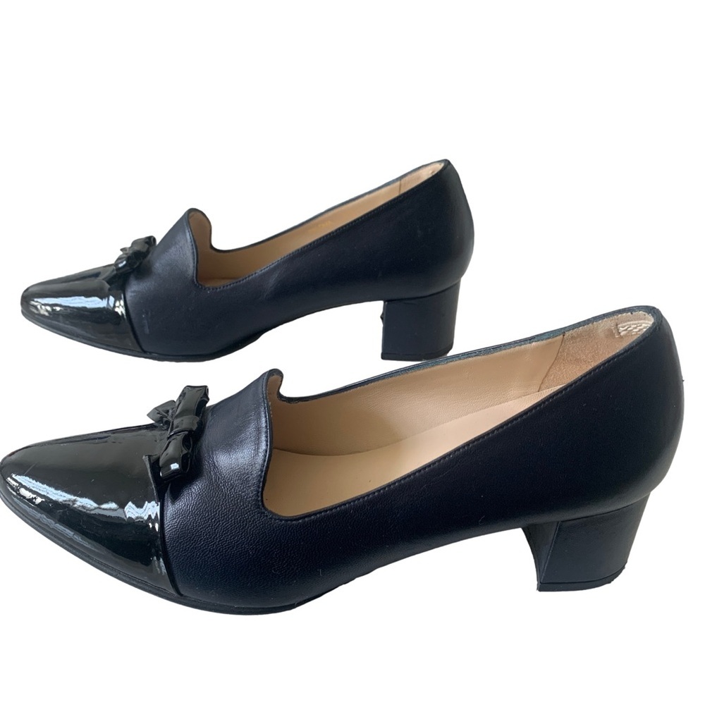 Ukies Women's Navy Blue Leather with Black Patent Leather Toe Paloma Heels
